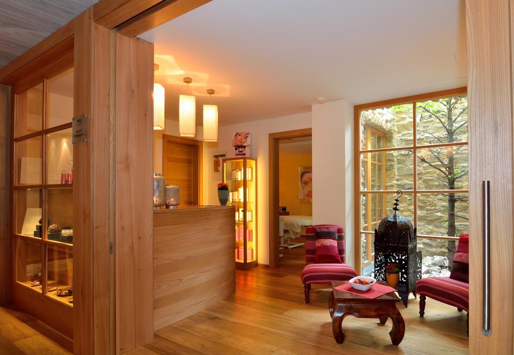 Family Hotel Posta Santa Cristina Val Gardena Экстерьер фото