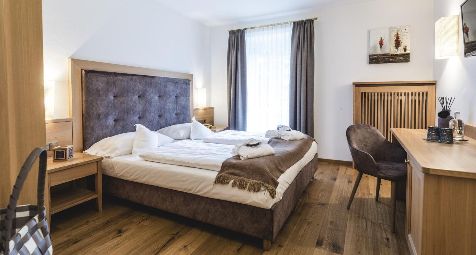 Family Hotel Posta Santa Cristina Val Gardena Экстерьер фото
